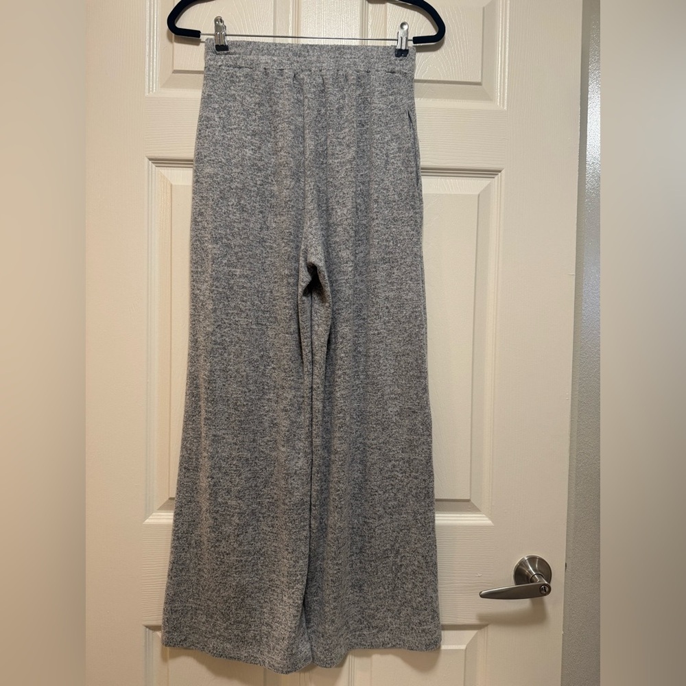 Carly Jean Los Angeles Gray Lounge Wide Leg Pants - Picture 6 of 8